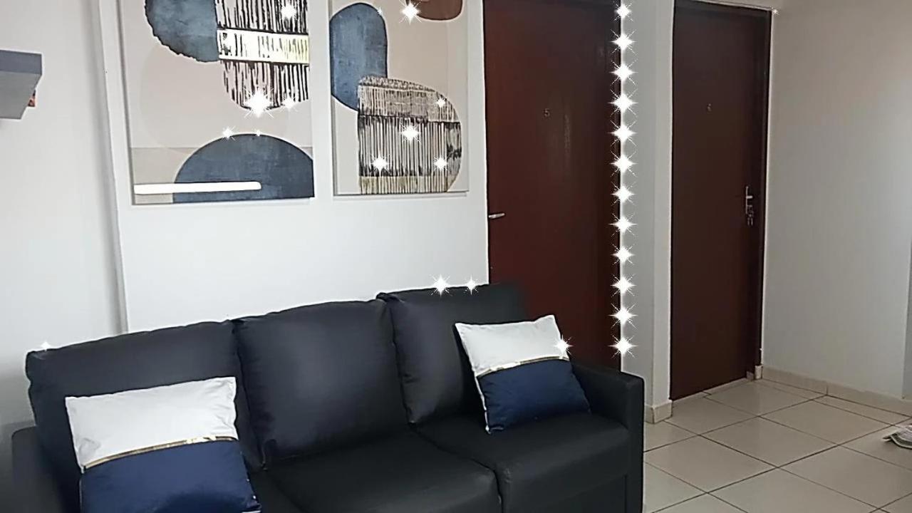 Vitoria Hostel جوارولوس المظهر الخارجي الصورة