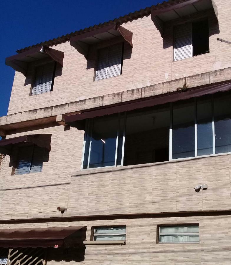 Vitoria Hostel جوارولوس المظهر الخارجي الصورة